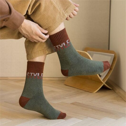 جوراب بالای مچ